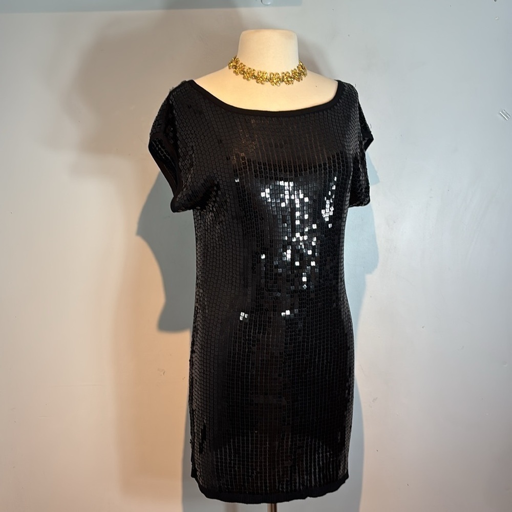 BEBE Black Sequin shift Dress short sleeves size medium - Picture 9 of 12